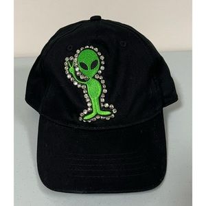 Black Green Alien Peace Sign Patch Studded Baseball Cap Trucker Hat 👽✨ #alien